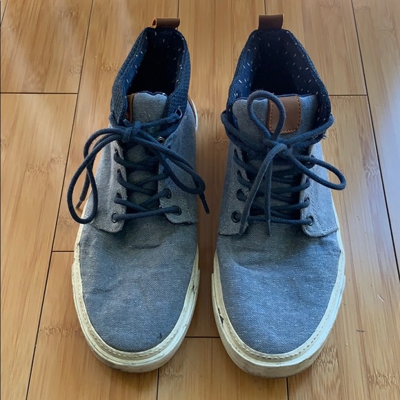 Bershka Men sneakers size 8 - Picture 1 of 5
